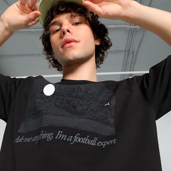 GRAPHICS "Football Expert" Men's Relaxed Fit Tee, PUMA Black, extralarge-IND